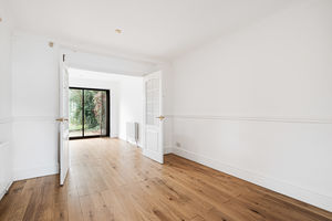 Family room- click for photo gallery